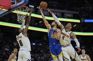 余华：威少现在的处境和库里有关 若没库里 威少现在仍能拿5000万